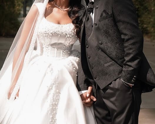 WEDDINGS – Bild 4